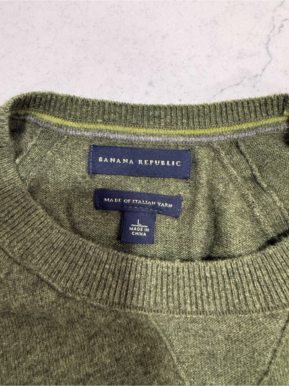 Banana Republic Men’s Knit Pullover Sweater Green Crew Neck Size L Italian Yarn - Picture 3 of 3